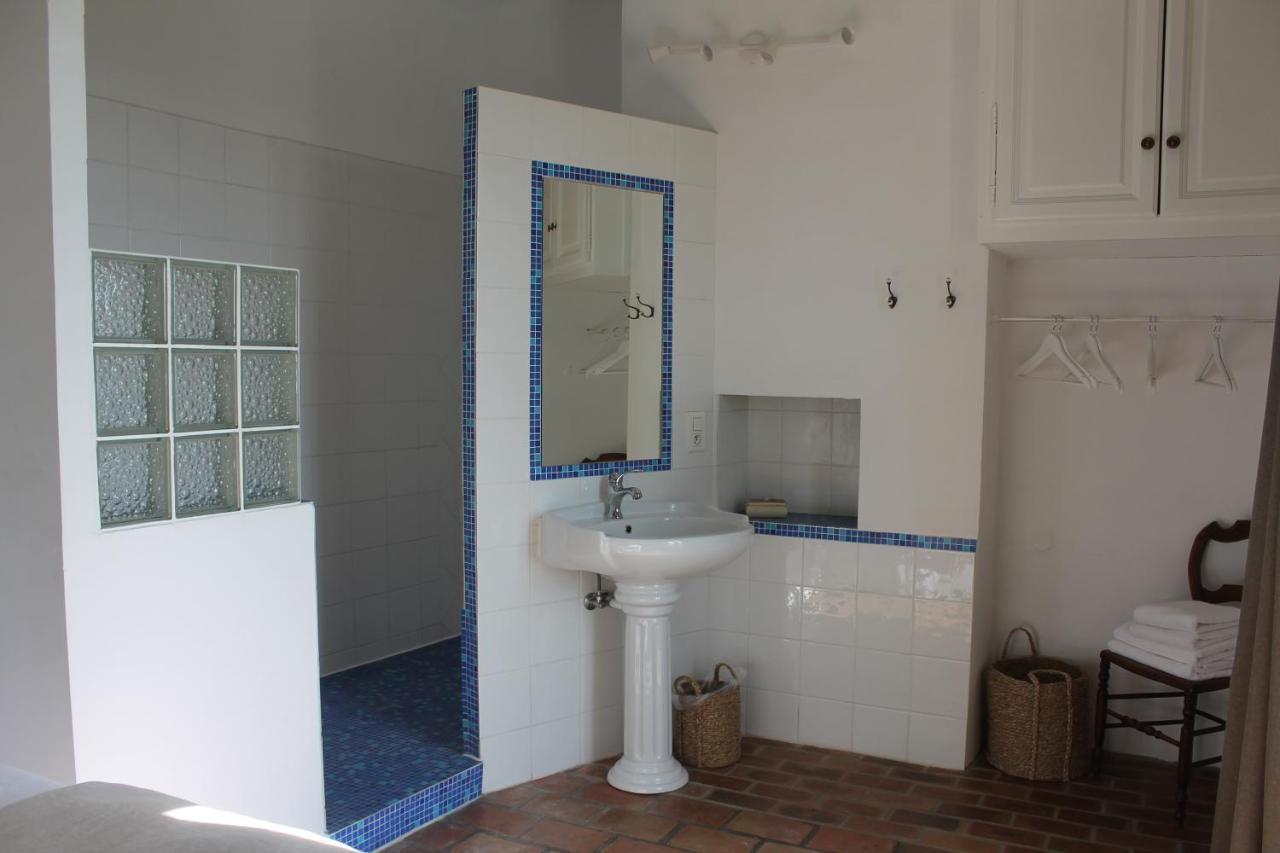 La Demeure Bed And Breakfast Aubais Esterno foto